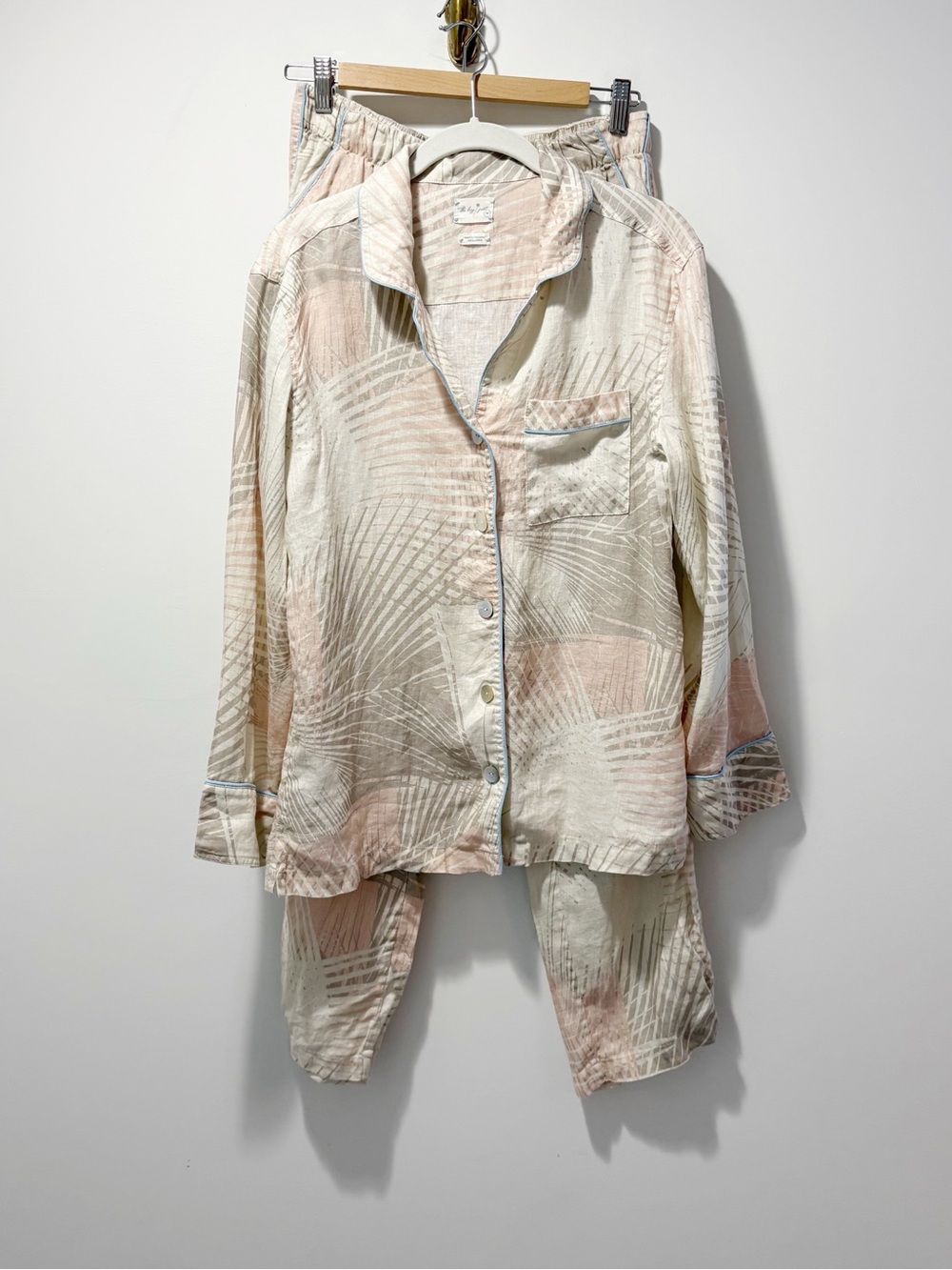 The Lazy Poet Emma Linen Pajamas Size Medium 100% Linen Long Sleeves Palm Print